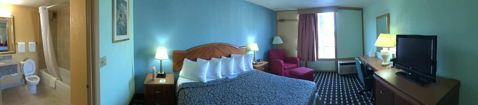 Days Inn By Wyndham שרונוויל מראה חיצוני תמונה